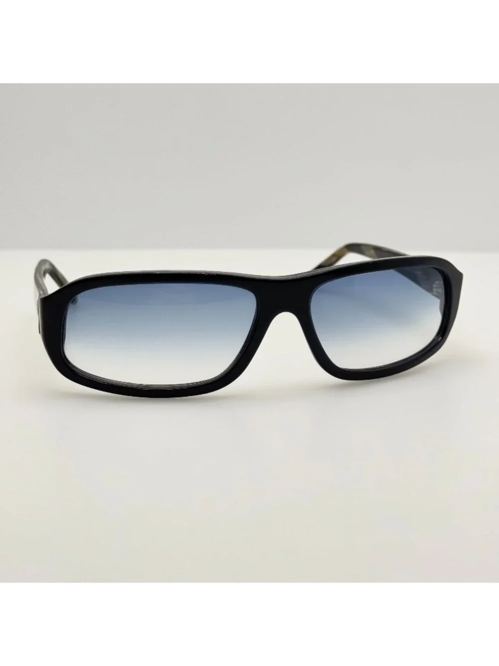 Dolce & Gabbana D&G Sunglasses DG 2108 689 61-15-130